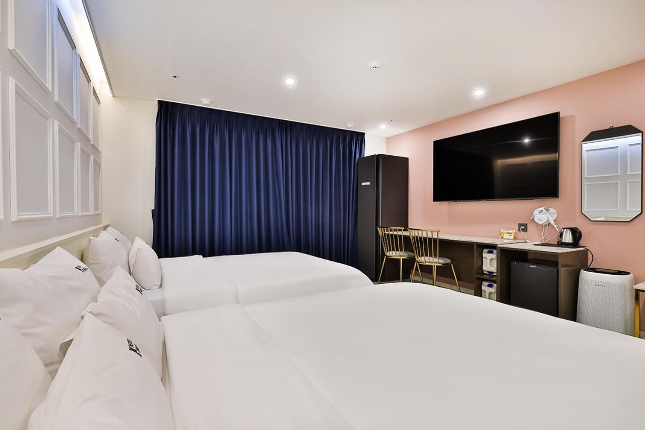 Hotel Palace גייאונגג'ו חדר תמונה