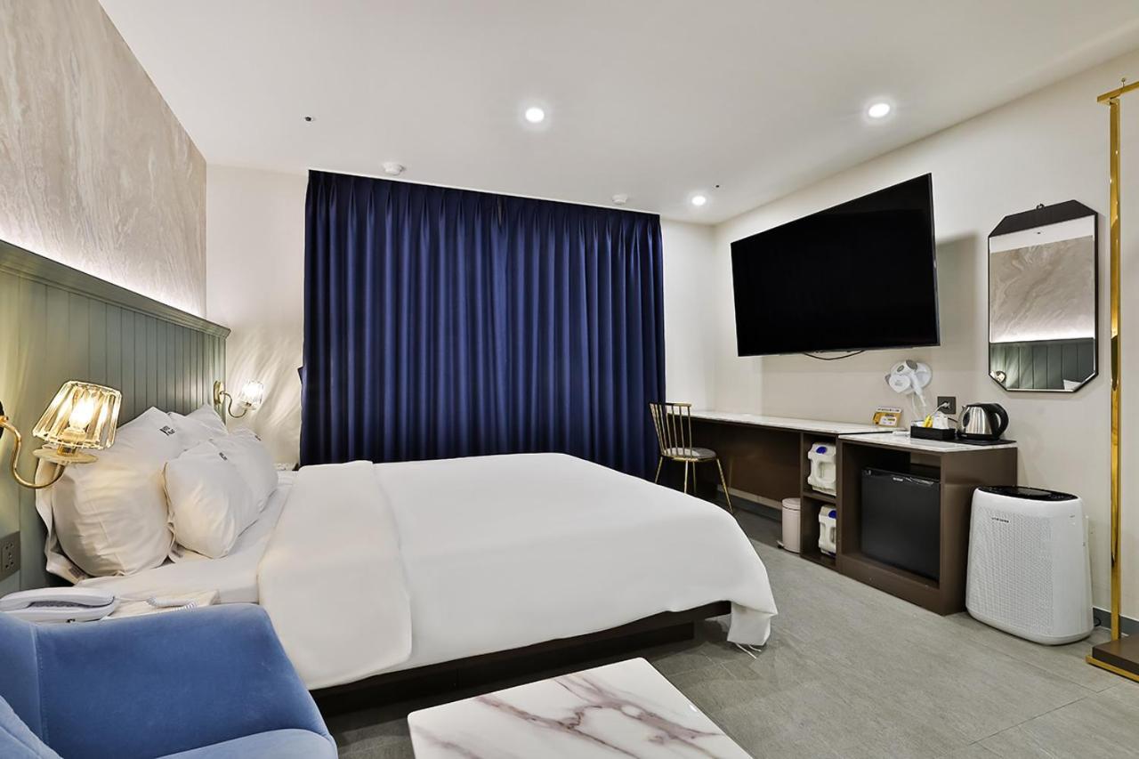 Hotel Palace גייאונגג'ו חדר תמונה